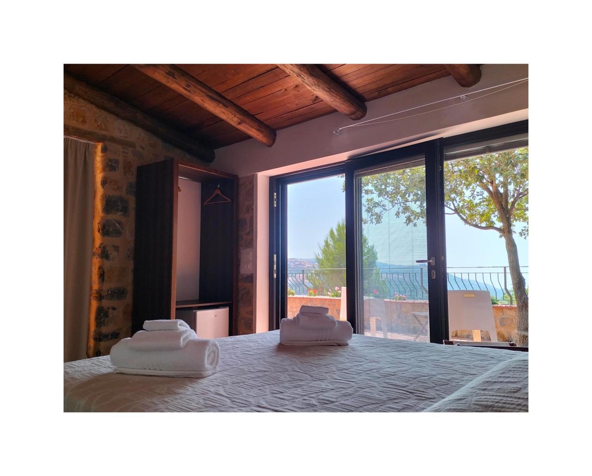 Bed and Breakfast Il Sogno di Teresa Camerota Esterno foto